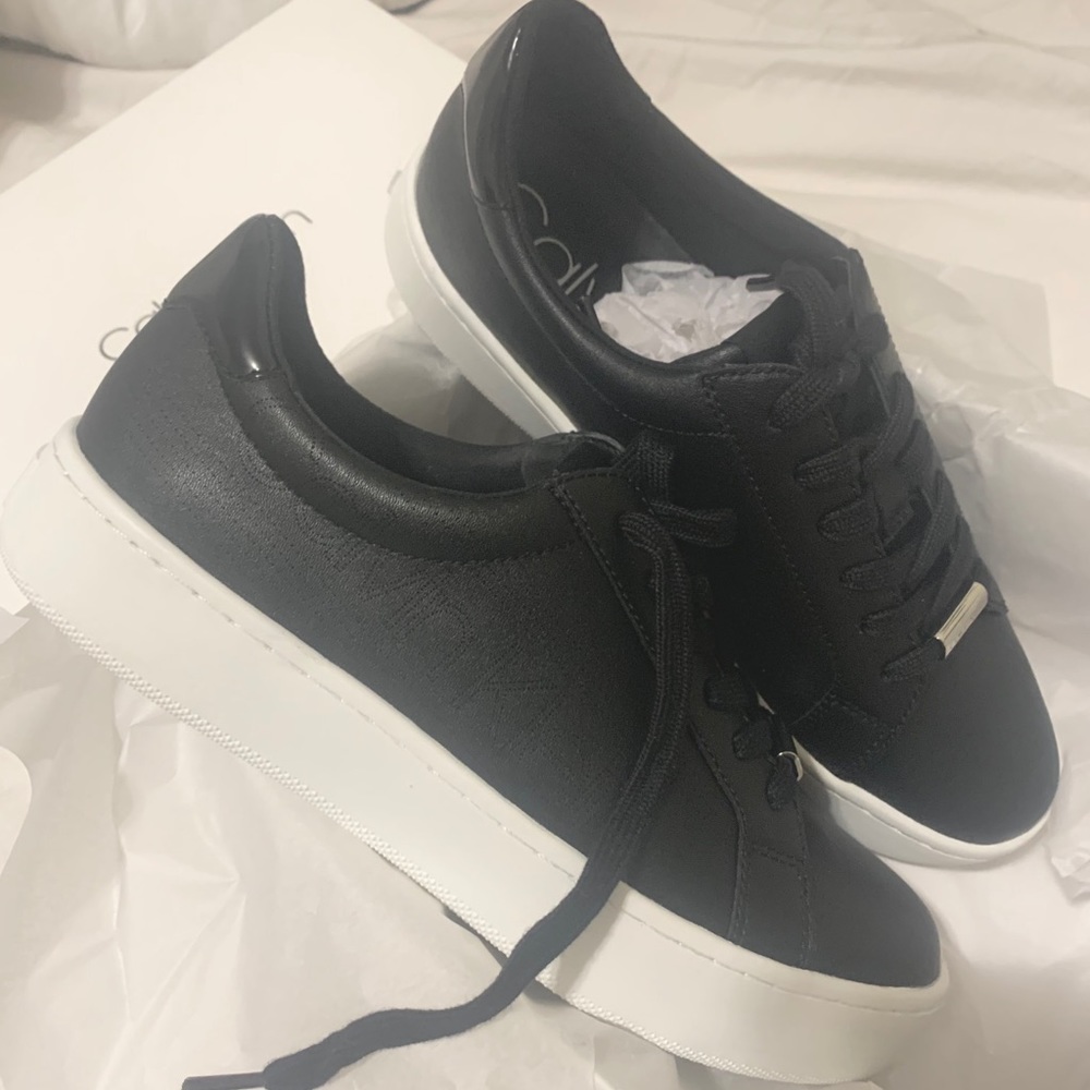 Calvin Klein Black Leather Sneakers - size 8.5